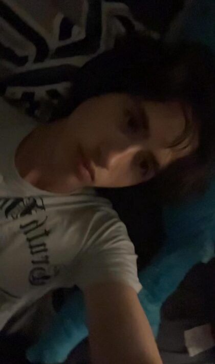 omgg est-ce que je suis belle en rouge ?