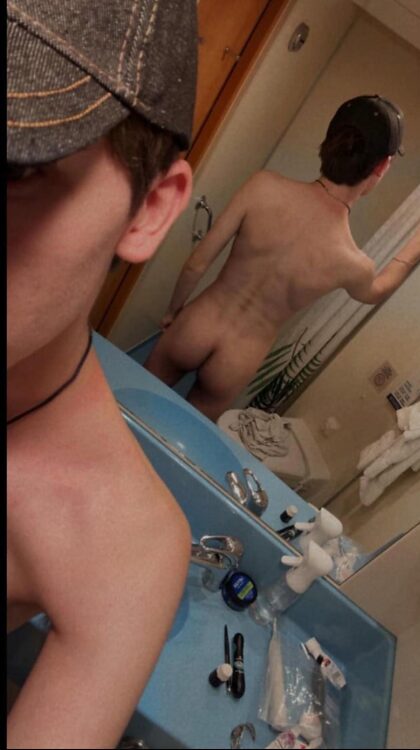 J'ai besoin d'un père pour être mon frère bate