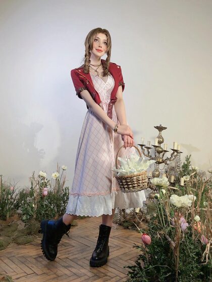 Aerith Cosplay por Alina Becker