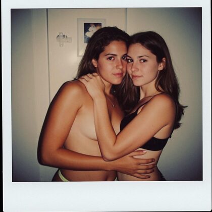 Algumas Polaroids antigas que encontramos escondidas no sótão