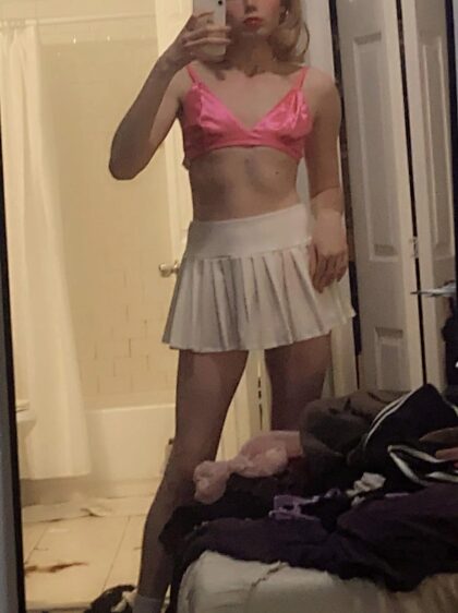#PA #philly sissy secrète à la recherche d'amis sissy ou d'hommes en forme <3