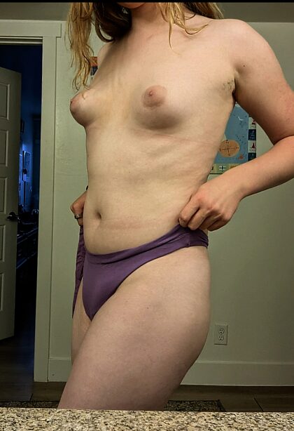 Est-ce que tu aimes cette couleur sur moi ?
