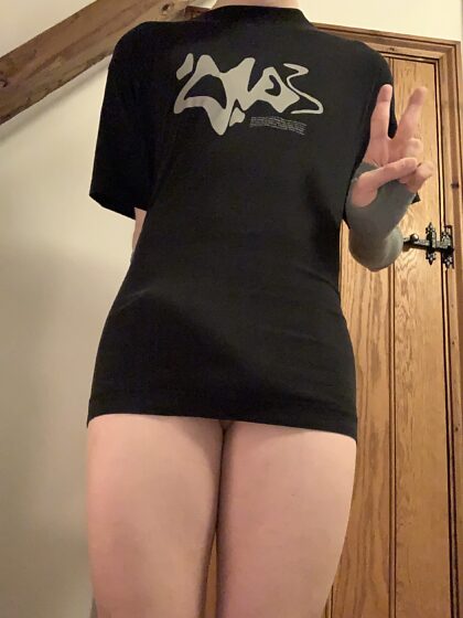 :3