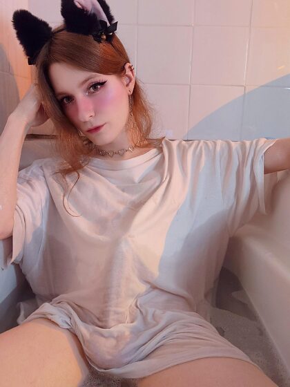 Regardez bien la photo... La voyez-vous ?