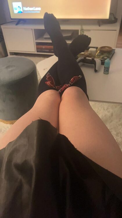 #Toronto Sissy soumise à la recherche de mecs dom mignons proches de mon âge.
