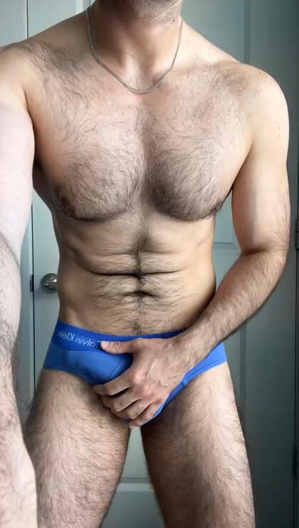 34 Gay lundi matin