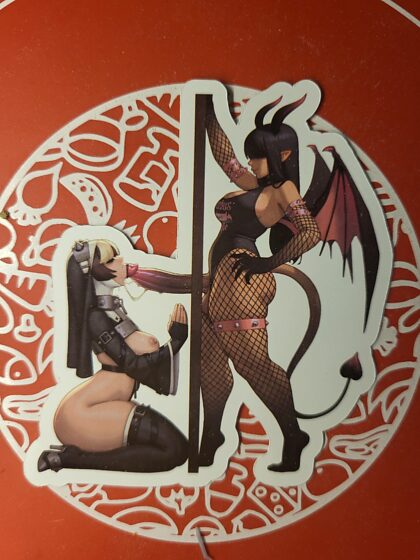 Seks video nilufar usmonova Porno qiz kokraklari bilan bir yigitni aldadi.