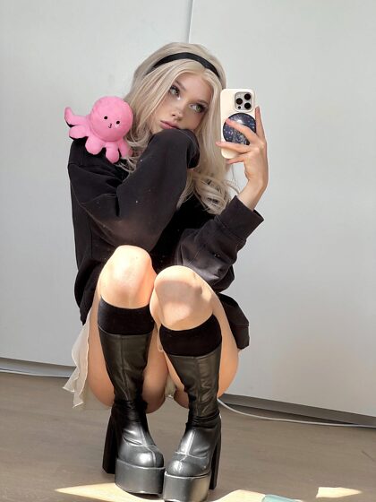 Kotib Nora Darvis porno surat