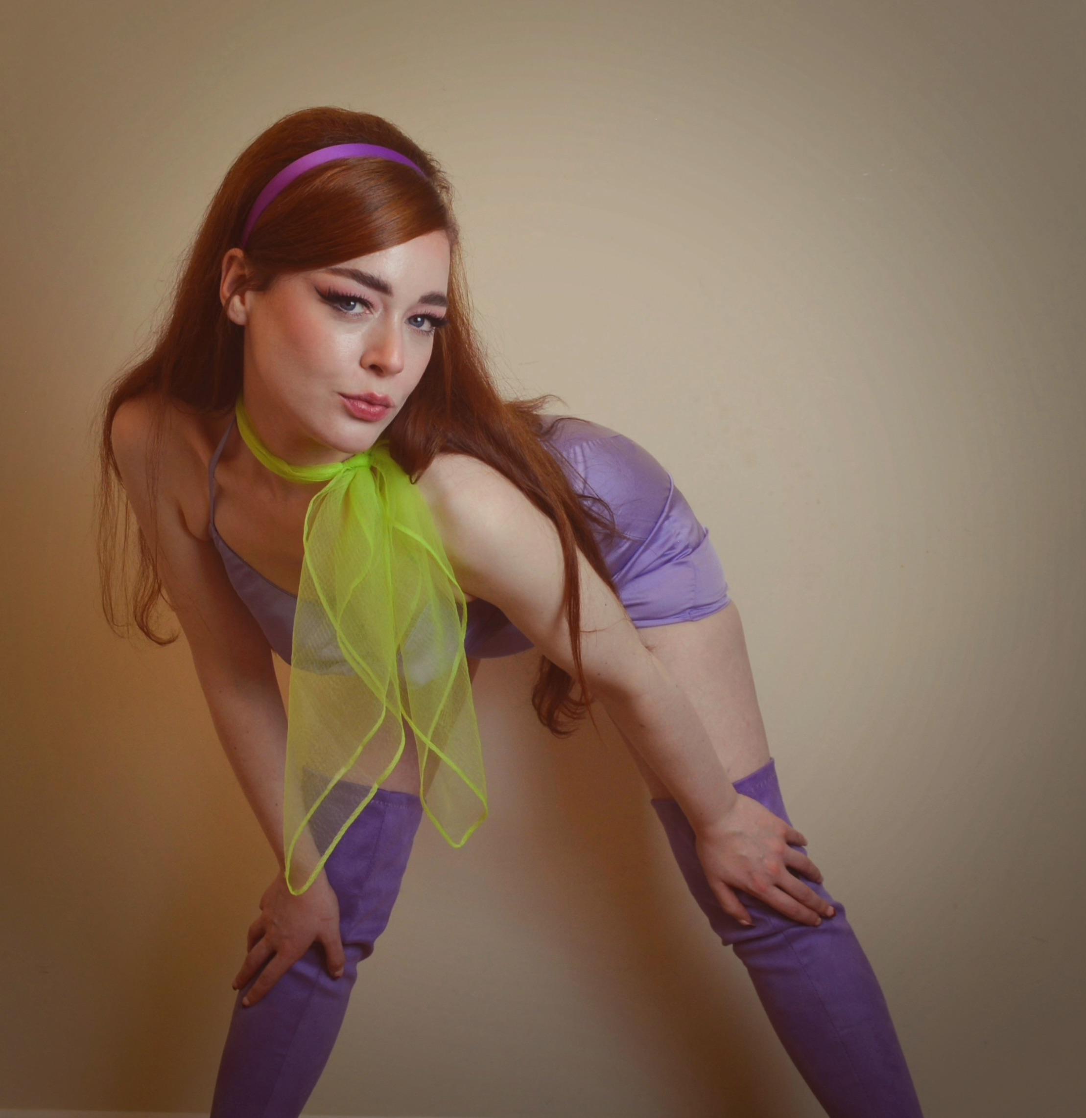 Rita Peach as 1960s Daphne From Scooby photo photo