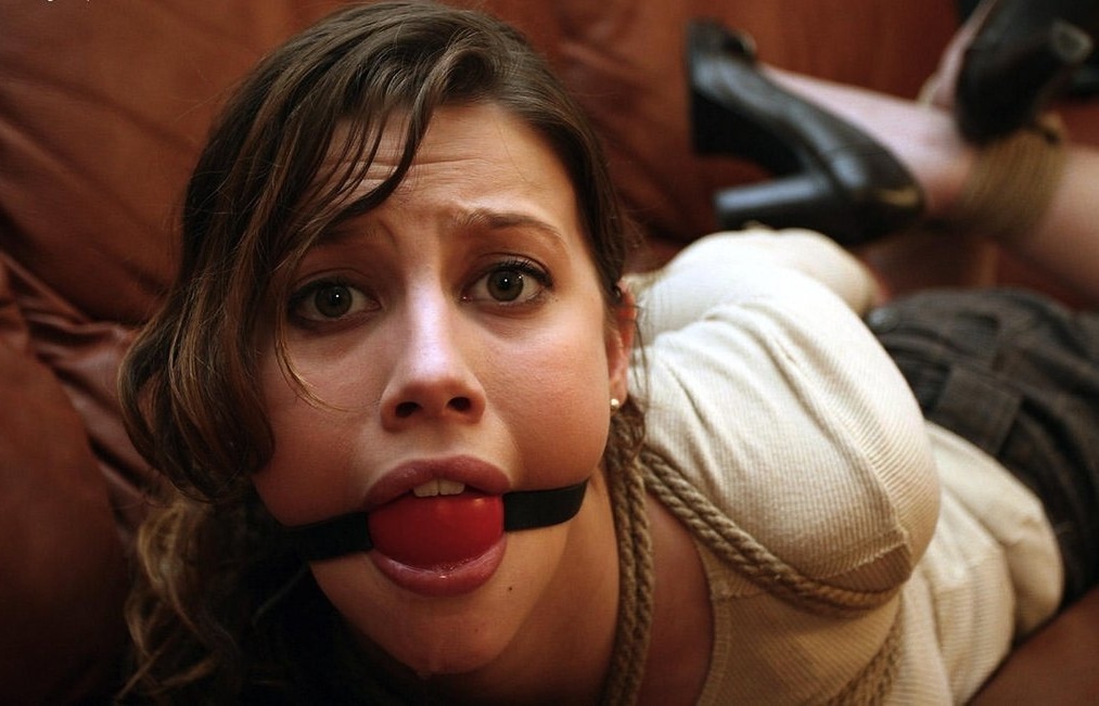 Ball Gag Bondage - The number of posters wearing the cheapest ball gag they got off Amazon  just so they