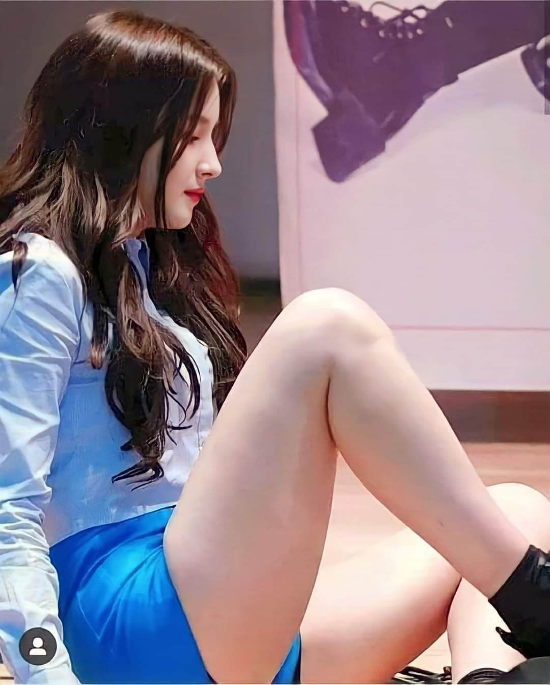 1080px x 1345px - Nancy Momoland Hot Thighs Seduction in Blue Shorts - AI Generated Porn Pic  - XGROOVY.COM
