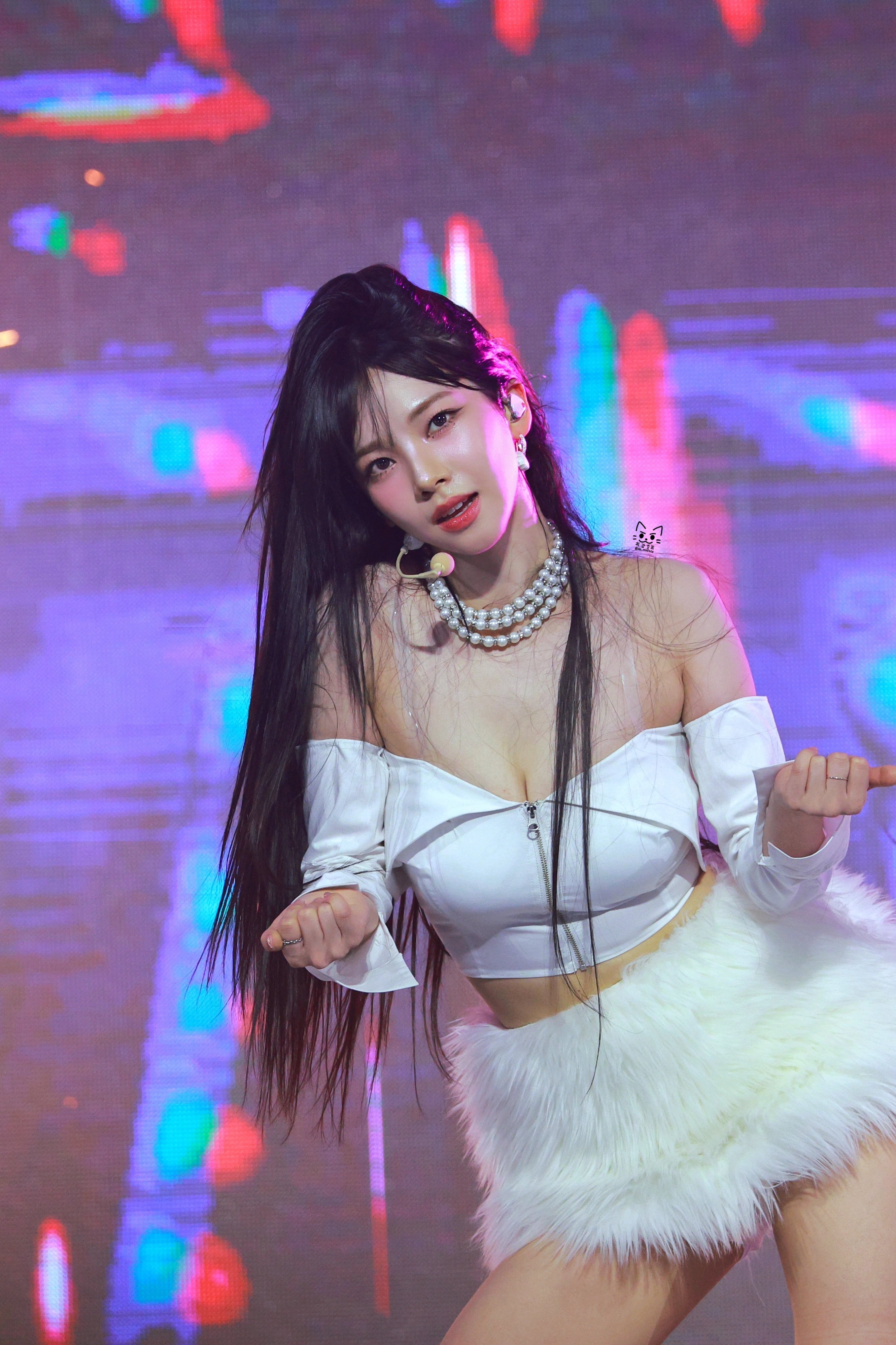 Aespa karina boobs
