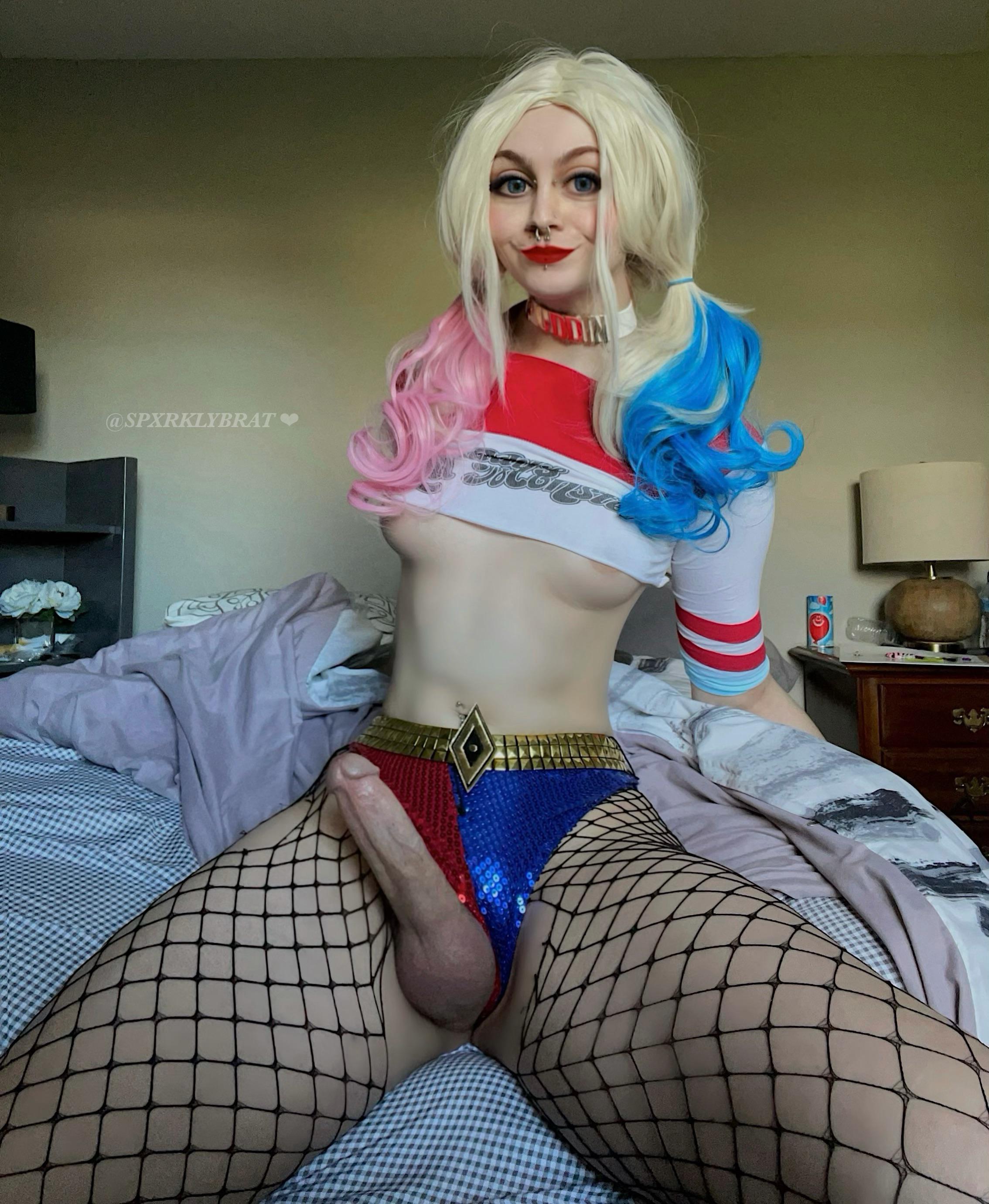 Harley Quinn Porn She Male - Do u like harley quinn's nee bat?