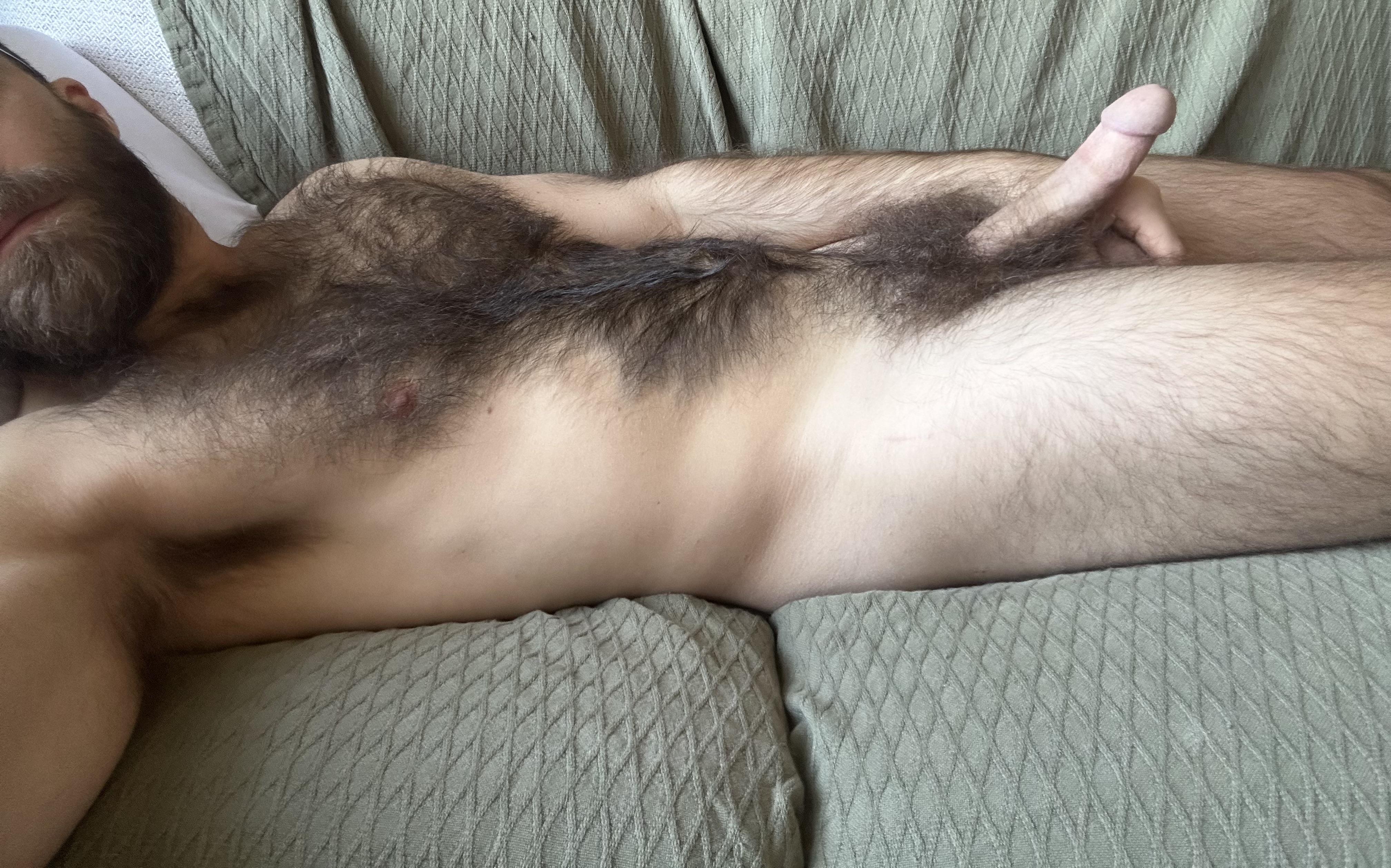 Hombres peludos desnudos
